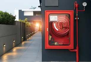 جعبه / قرقره آتش نشانی